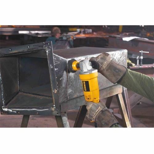 AMOLADORA ANGULAR DEWALT 5 1400W DW831