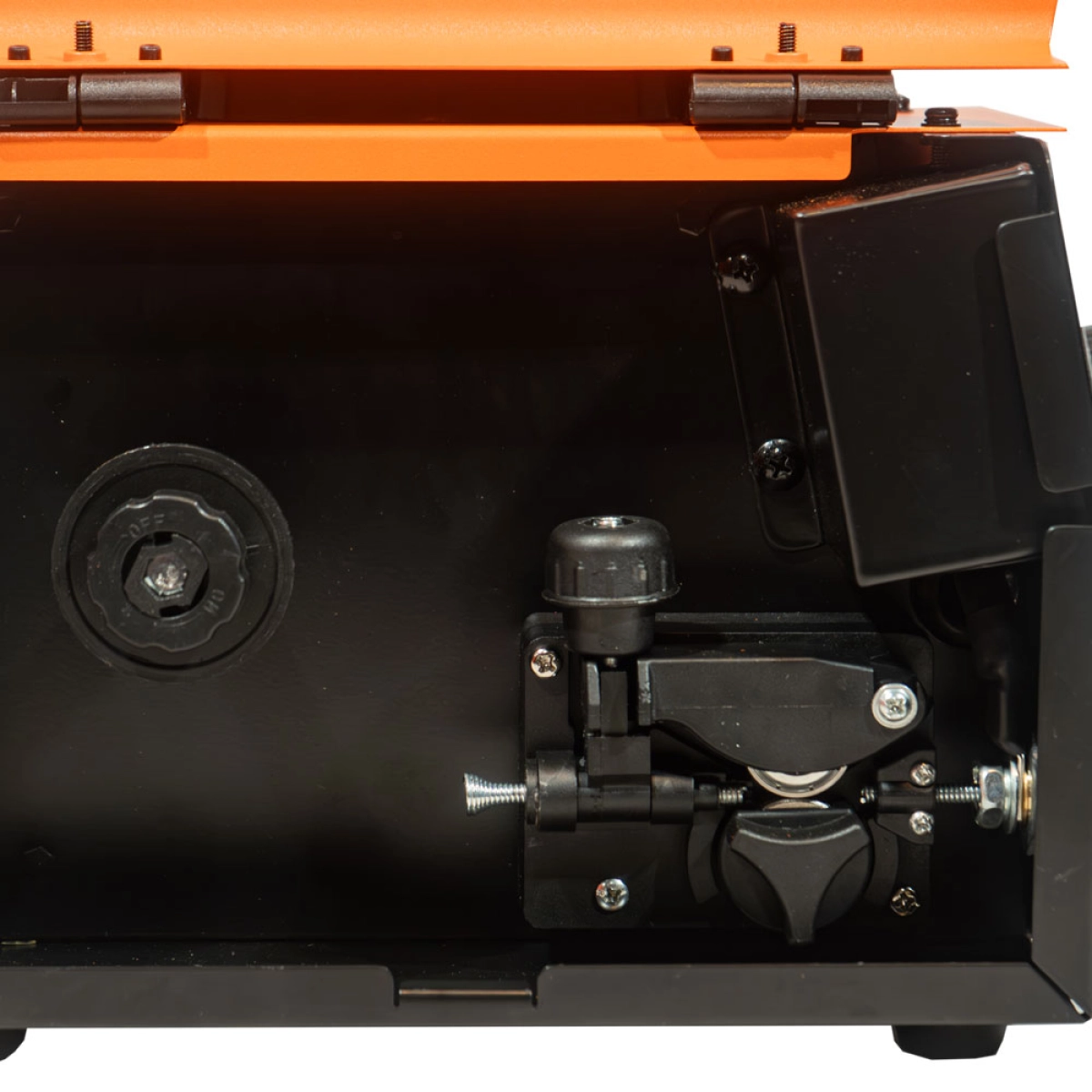 SOLDADORA MIG/MMA LUSQTOFF SML120-8D MONOF 120 AMP